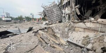 Уряд скликає зустрічі з бізнесом після атаки РФ