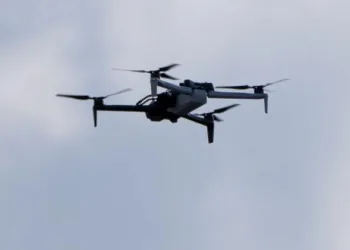 Російський FPV-дрон атакував чоловіка в Сумах