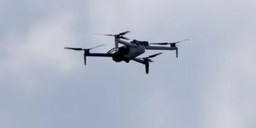 Російський FPV-дрон атакував чоловіка в Сумах