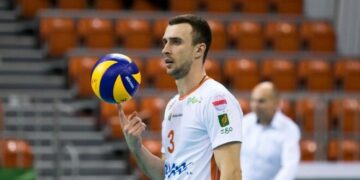 Екс-капітан збірної України відреагував на ганебне рішення FIVB щодо росії