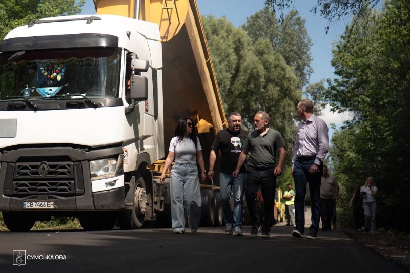 На Роменщині ремонтують стратегічну дорогу до Полтавщини: держава виділила 31 млн грн