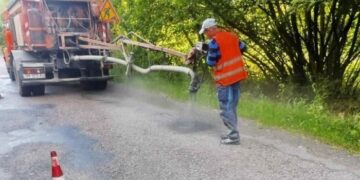 На трасі Кролевець – Конотоп – Ромни – Пирятин проводять ремонтні роботи та ліквідують аварійну ямковість