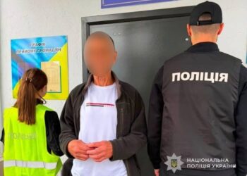 Поліцейські Сумщини ініціювали примусове видворення з України громадянина рф, засудженого за вбивство