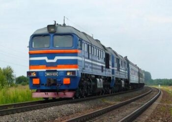 Потяг Конотоп – Київ затримався більш ніж на шість годин через російську агресію