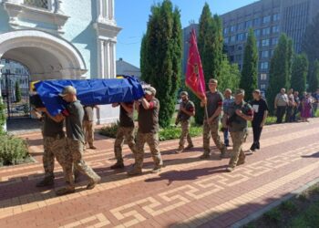 Сум’яни попрощалися із захисником Миколою Одинцовим