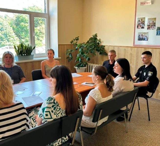 У Роменській громаді дільничні офіцери поліції прозвітували перед мешканцями про свою роботу