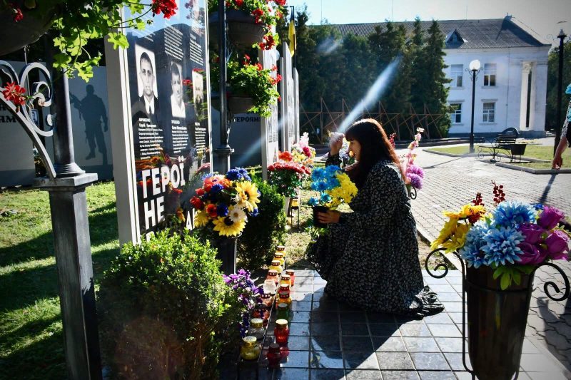 У Ромнах вшанували пам&rsquo;ять загиблих Захисників України