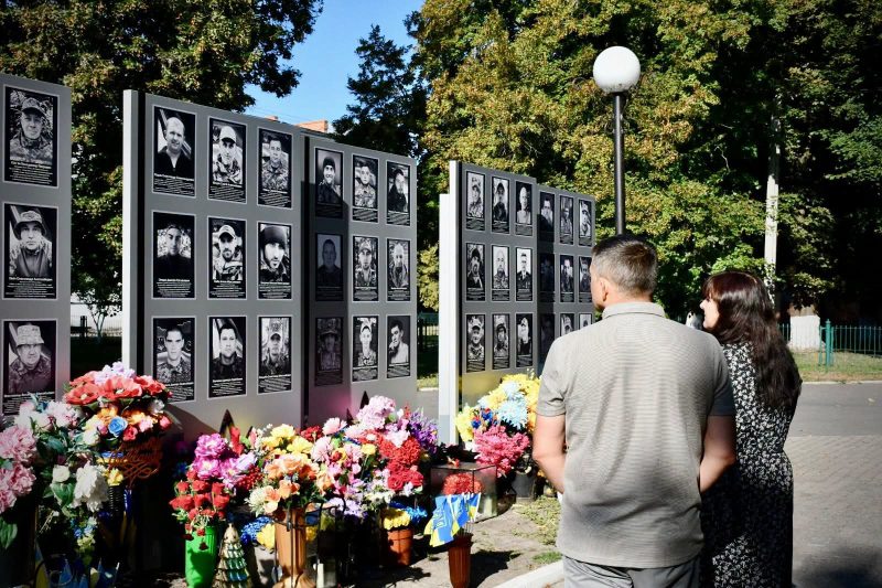 У Ромнах вшанували пам&rsquo;ять загиблих Захисників України