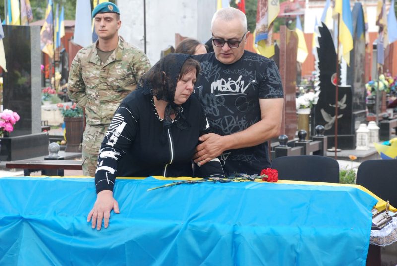 У Шостці поховали уродженця Середина-Буди Олександра Жидкова, який рік вважався безвісти зниклим