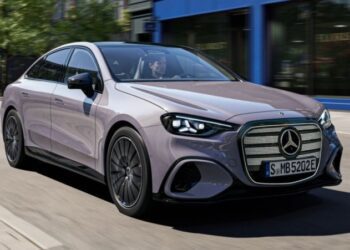 Mercedes-Benz представив доступніший електричний C-Class (ФОТО)
