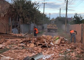 До 8 збільшилась кількість постраждалих внаслідок авіаудару по Сумах, серед них 3 дітей