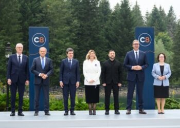 На саміті у Карпатах підготували угод на €1 млрд