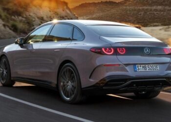 Mercedes-Benz розширює лінійку електричного C-Class у 2026 році