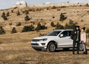 Названі 5 найстаріших авто: які досі виробляють (ФОТО)