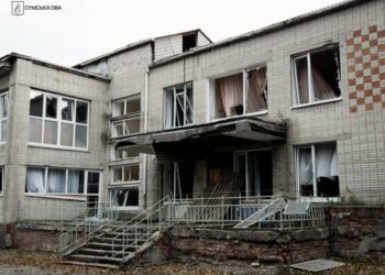 Ворожий удар по Сумах: загинули двоє людей, серед них 16-річна дівчина