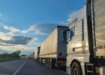 Польща зробить платним вʼїзд до України: скільки доведеться платити