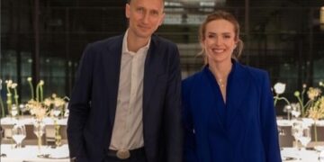 Нічний обстріл Києва пошкодив спортивний клуб зіркових тенісистів