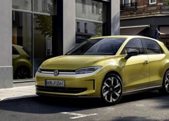 Черга на недорогий електромобіль Volkswagen ID. Polo сягнула майже року