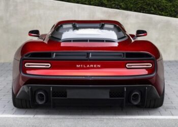 McLaren оновила логотип