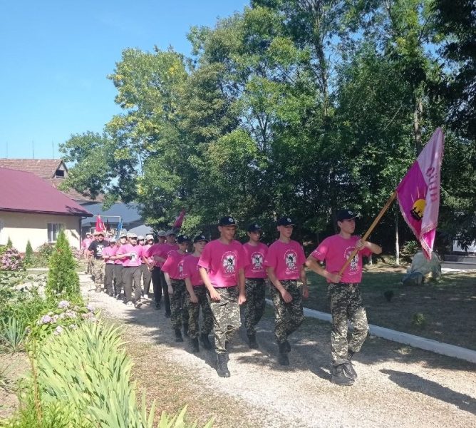 Рій «Воїни світла» з Роменщини представив Сумщину на фіналі «Джура-2026» у Карпатах