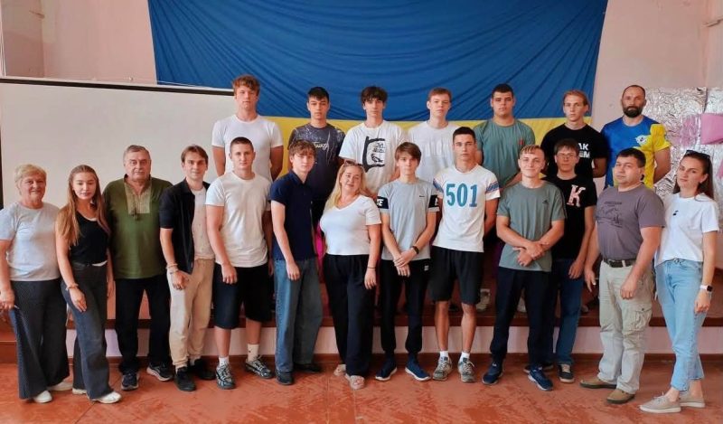 У Конотопі провели змагання з армрестлінгу до Дня фізичної культури і спорту