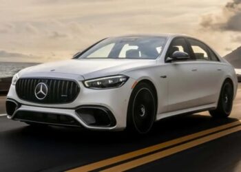 Mercedes-Benz зніме з виробництва три моделі у 2027 році