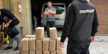 Поліція Сумщини ліквідувала два підпільні виробництва та мережу збуту алкоголю на майже 5 млн грн