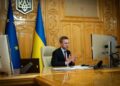 Уряд відновлює призупинені видатки бюджету