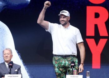 Промоутер пояснив, як Ф’юрі може переграти Джошуа