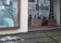 Три жінки 20, 21 та 39 років постраждали внаслідок ворожої атаки на ТРЦ у Сумах