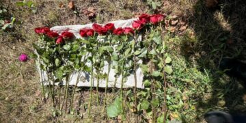 На Охтирщині жінці повідомили про підозру за наругу над могилами загиблих захисників України