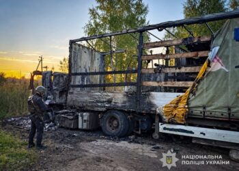 Одна людина загинула, 14 травмовано – серед них діти: поліцейські Сумщини фіксують наслідки ворожих обстрілів області