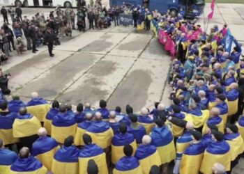 Семеро захисників із Сумщини повертаються додому з російського полону