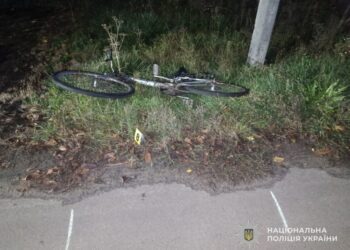 Загинув велосипедист, мотоцикліст у лікарні: поліція розслідує ДТП у Конотопі