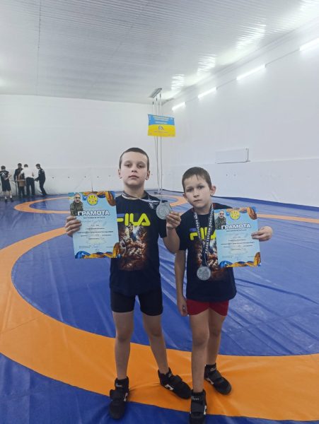 Юні борці із Шостки здобули чотири &ldquo;срібні&rdquo; медалі на турнірі в Конотопі