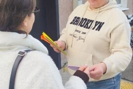 Конотопська бібліотека підготувала буклети з порадами, як захиститися від торгівлі людьми