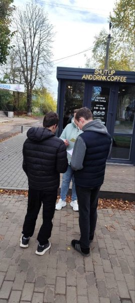 Конотопська бібліотека підготувала буклети з порадами, як захиститися від торгівлі людьми