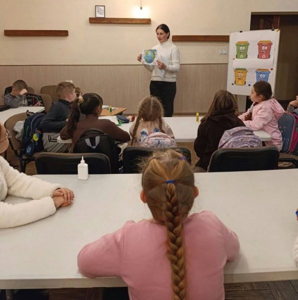 Маленькі кроки до великої мети: у Шостці дітей навчали рятувати планету
