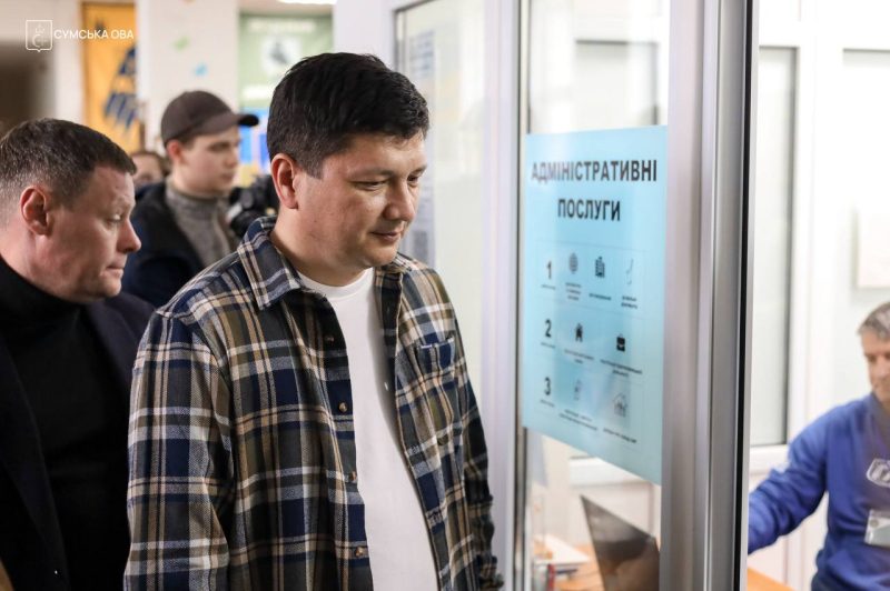 Міністр у справах ветеранів України Віталій Кім ознайомився з першим у Сумській області простором для ветеранів