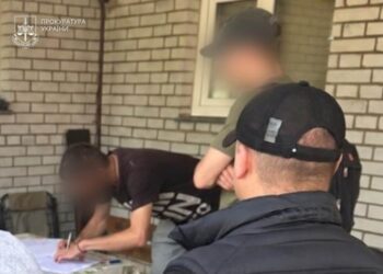 На Сумщині повідомлено про підозру двом адміністраторам Телеграм-каналу, які інформували про місця проведення мобілізаційних заходів