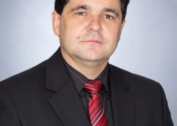 Після боротьби з тяжкою хворобою пішов у засвіти начальник управління культури Ігор Фатун