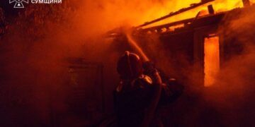 Рятувальники Сумщини тричі вночі ліквідували пожежі, які виникли через влучання ворожих БпЛА