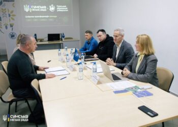 Сумська міськрада та СумДУ підписали меморандум про цифровізацію послуг у громаді