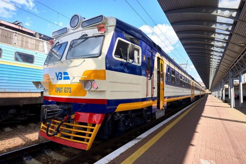 У Києві запустять 18 додаткових шатлів Kyiv City Express між правим та лівим берегом