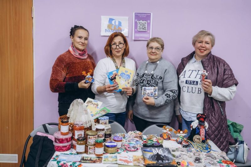 У Конотопі під час благодійного ярмарку для Сил оборони зібрали понад 81 тисячу гривень