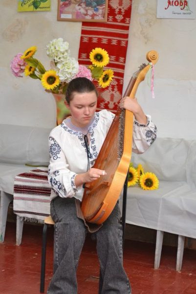 У Конотопі відбувся мистецький проєкт &laquo;На перетині мистецтв&raquo;