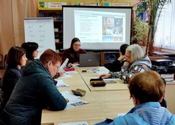 У Конотопській бібліотеці тривають заняття з англійської мови