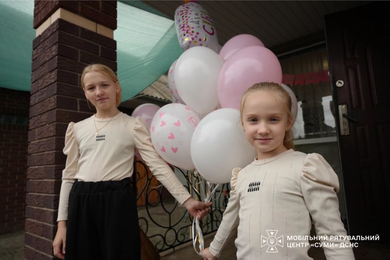 У родині роменського рятувальника народилося дві донечки: тепер у сім’ї зростає четверо дівчаток