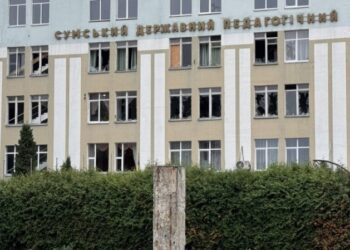 Ворожа атака пошкодила чотири корпуси педуніверситету в Сумах
