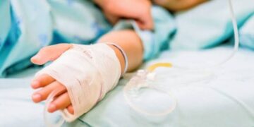Загрози життю немає: стан дитини з підозрою на отруєння грибами на Конотопщині — задовільний